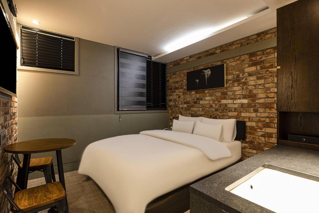 H-Avenue Hotel Yeoksam 서울특별시 외부 사진