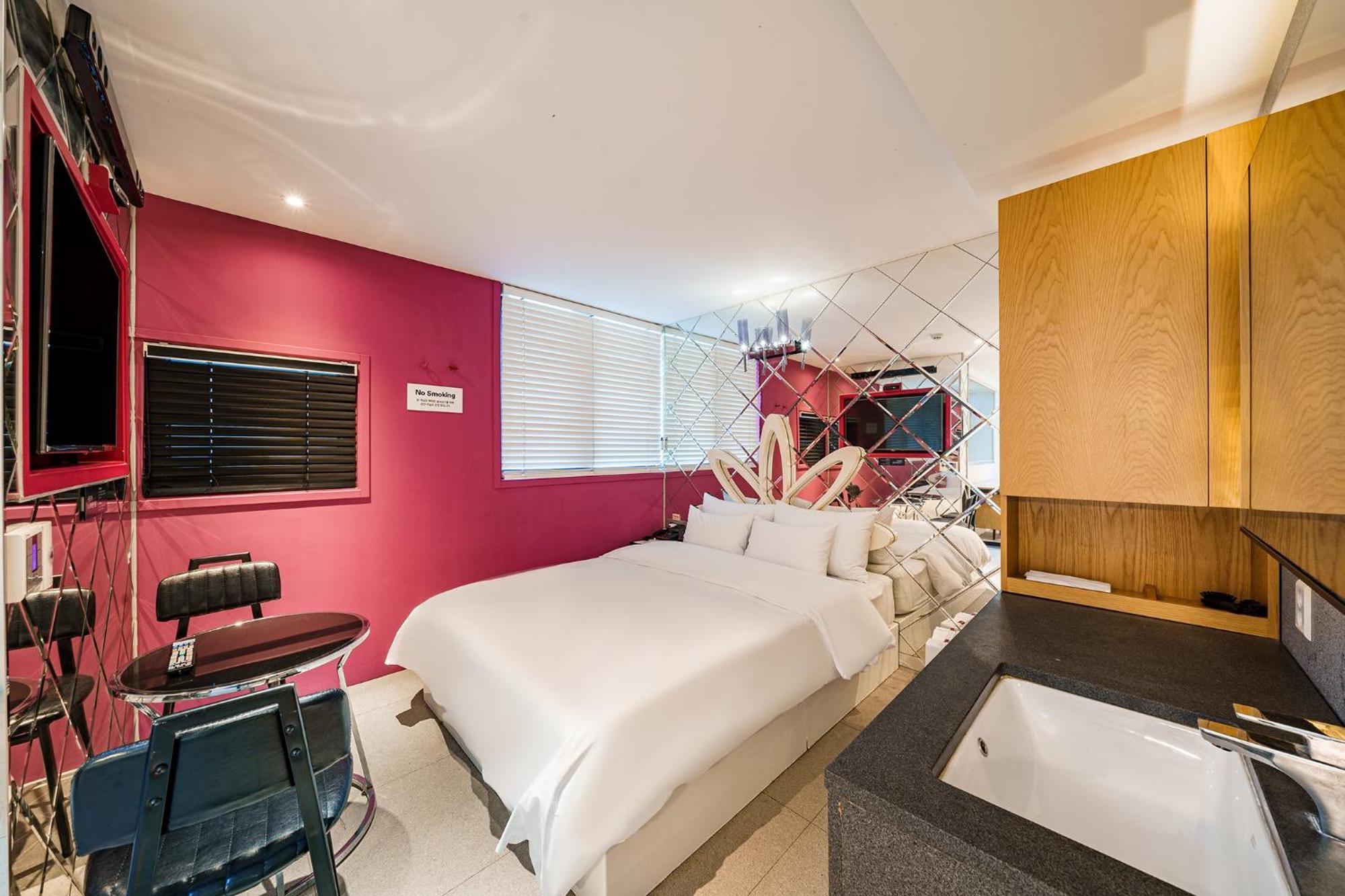 H-Avenue Hotel Yeoksam 서울특별시 외부 사진